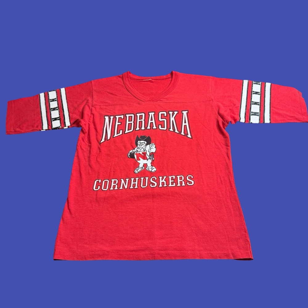 Vintage Nebraska Huskers Herbie Logo 7 T Shirt Medium 90s USA NCAA Half Sleeve